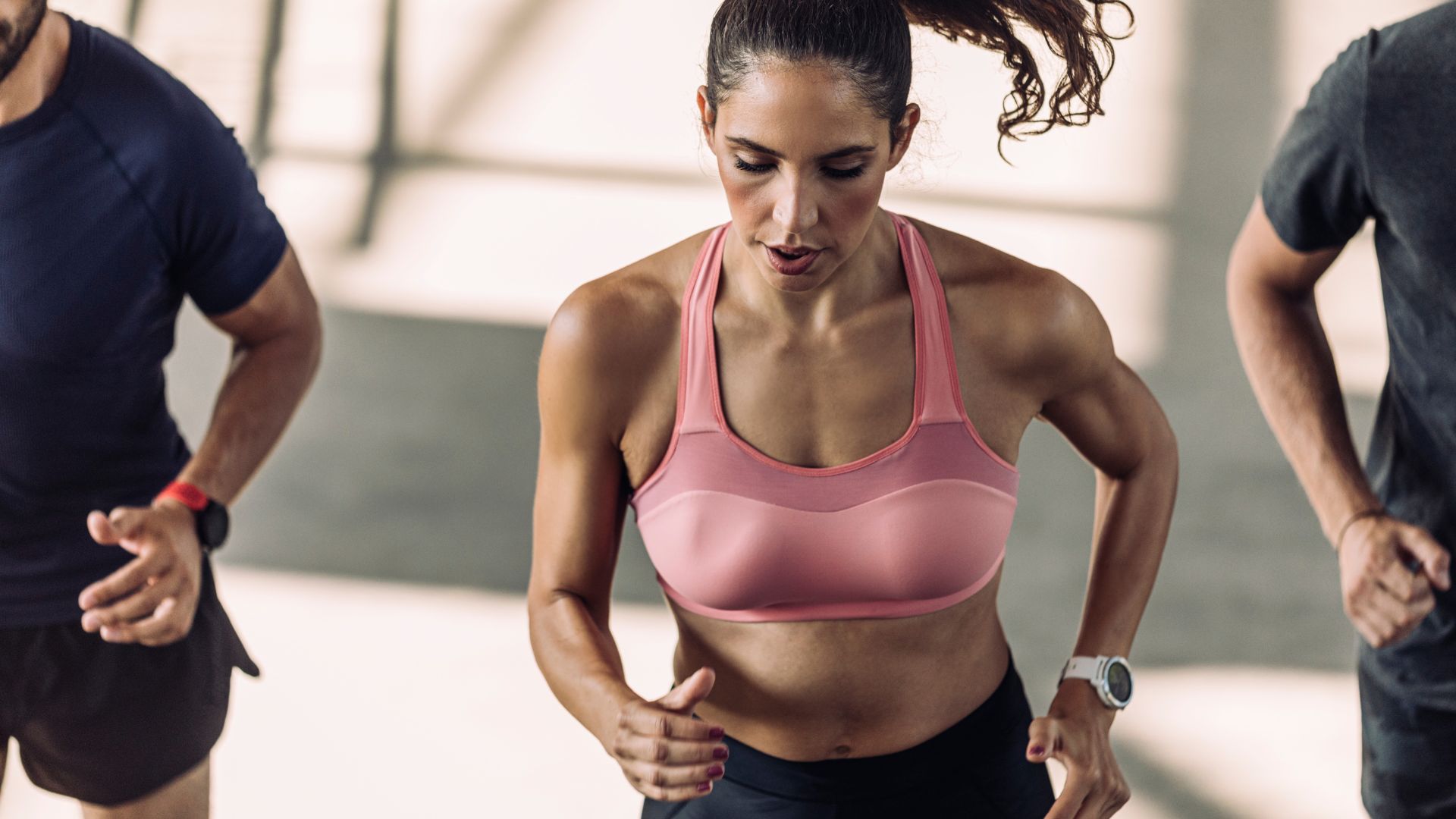 Nutrition for active women – how does it differ? • IINH