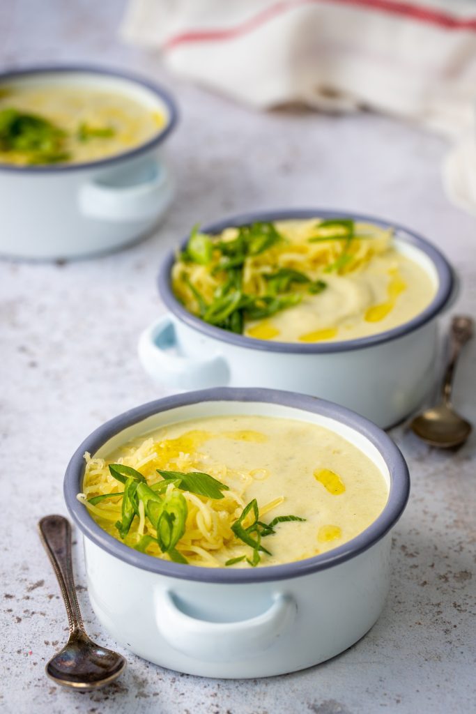 Cauliflower and Leek Soup