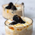 Overnight Oats with Manuka Honey, Creamy Yoghurt & Blackberries