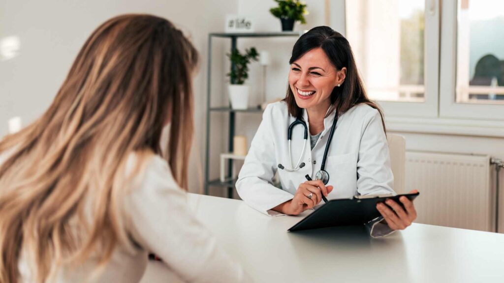 The Benefits of Nutrition & Health Coaching Qualifications for Medical Professionals