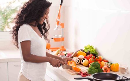 The Crucial Role of Nutrition in Perimenopause